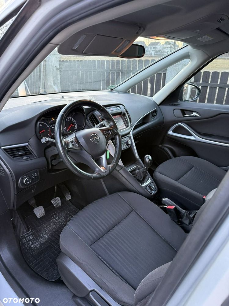 Opel Zafira - 7