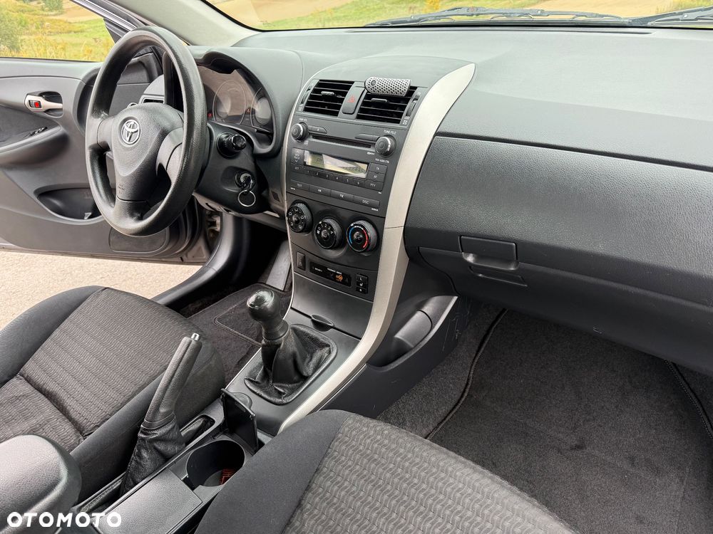 Toyota Corolla 1.4 D-4D Terra - 2