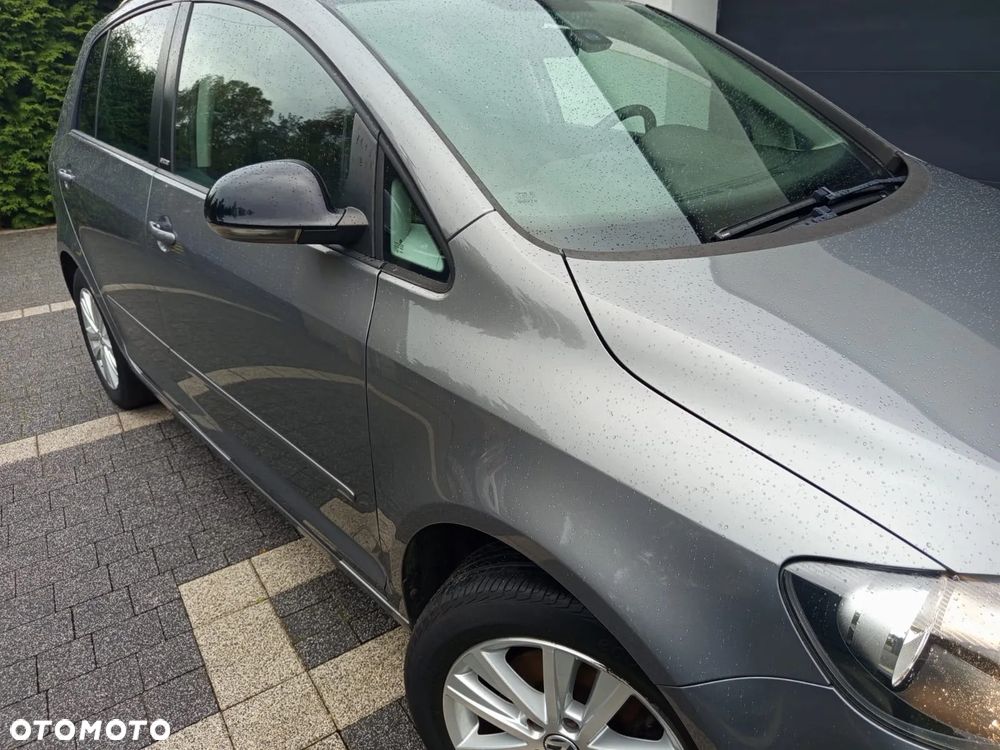 Volkswagen Golf Plus 1.6 TDI DPF Style - 12