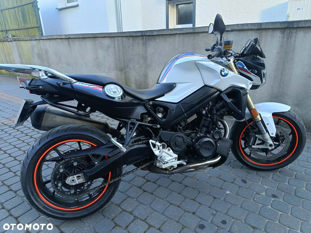 BMW F - 2