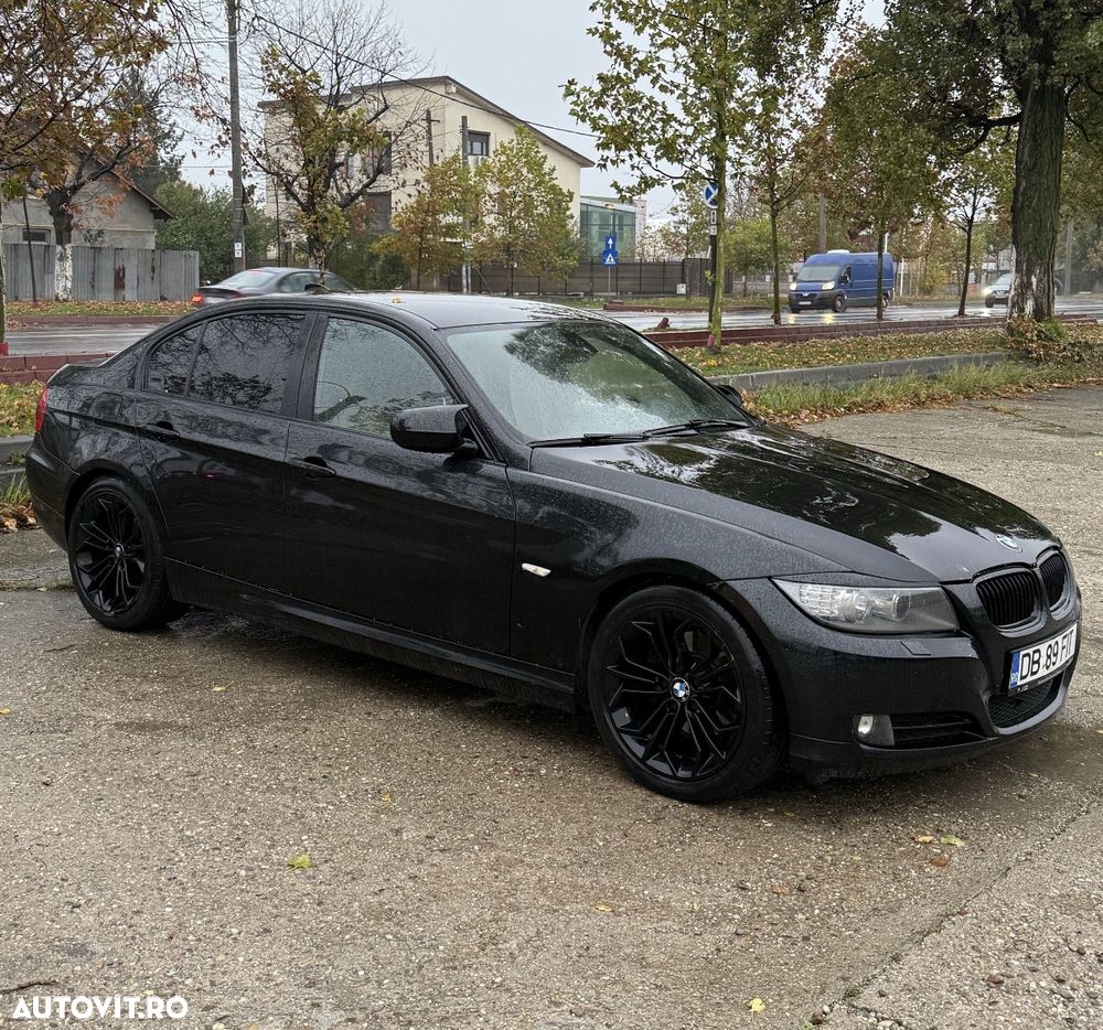 BMW Seria 3 320d Aut. Modern Line - 1