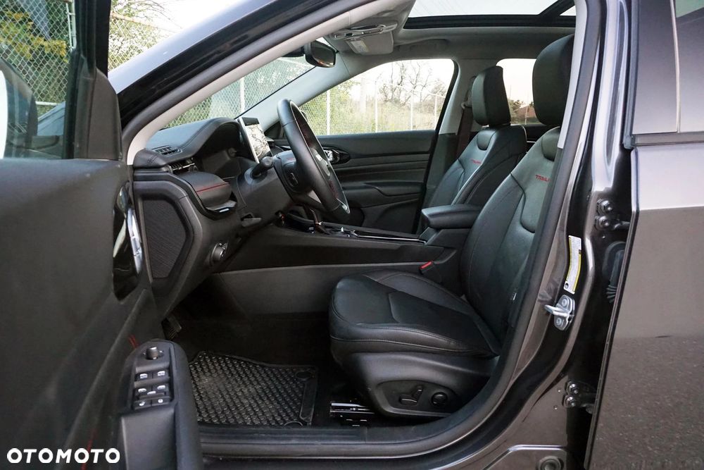 Jeep Compass - 14