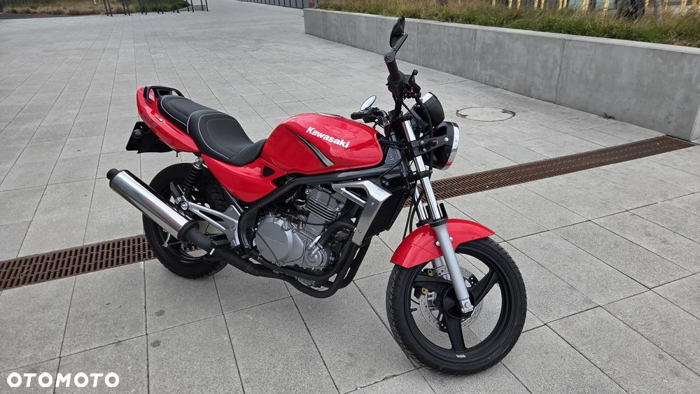 Kawasaki ER - 4