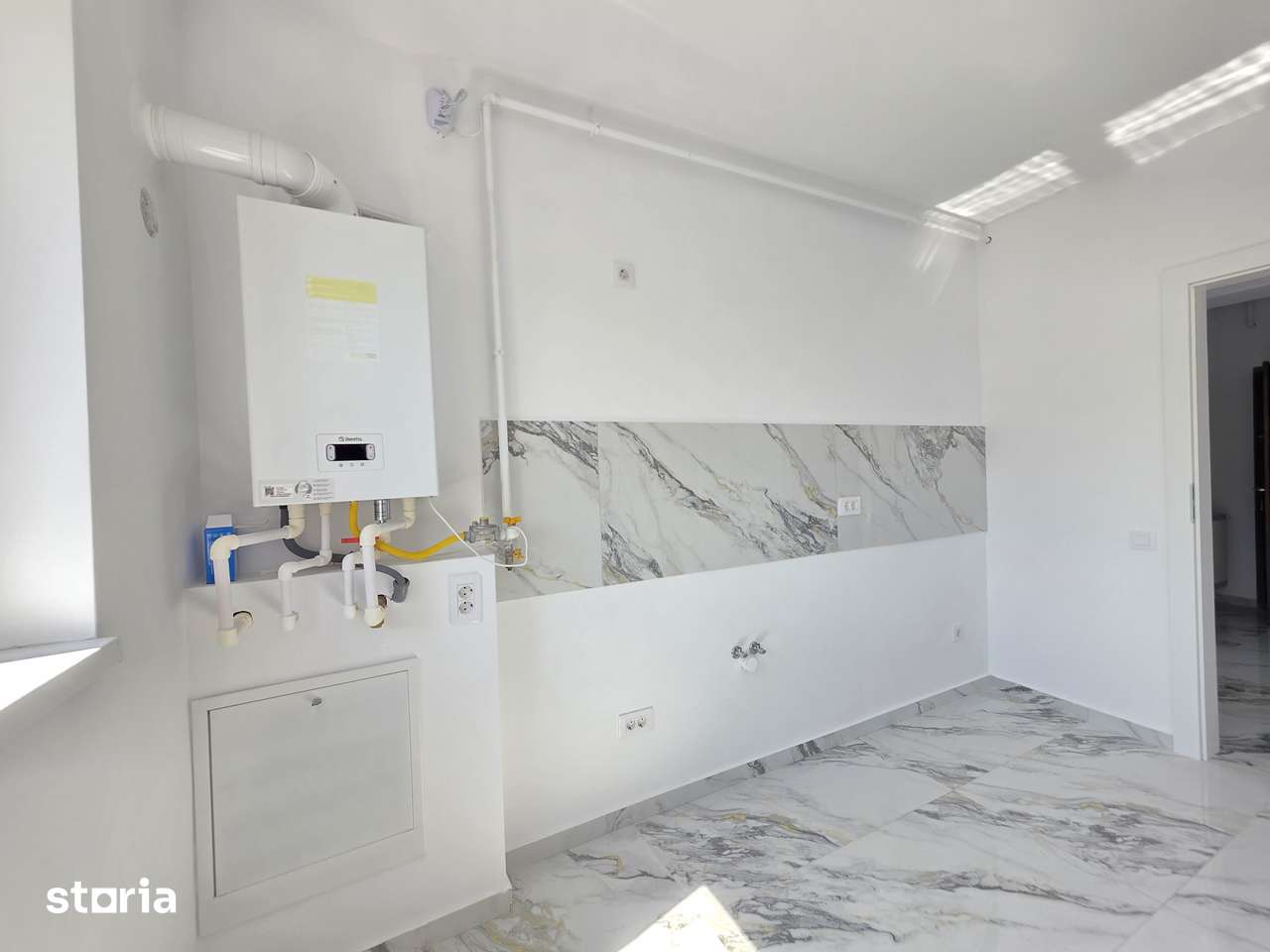 Apartament cu 3 camere 70mp, Comir Villas, Rasnov — fotografia 3