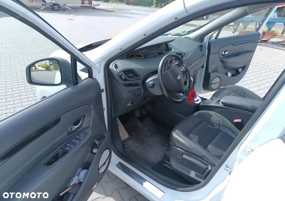 Renault Scenic 1.5 dCi Bose EDition EDC - 11