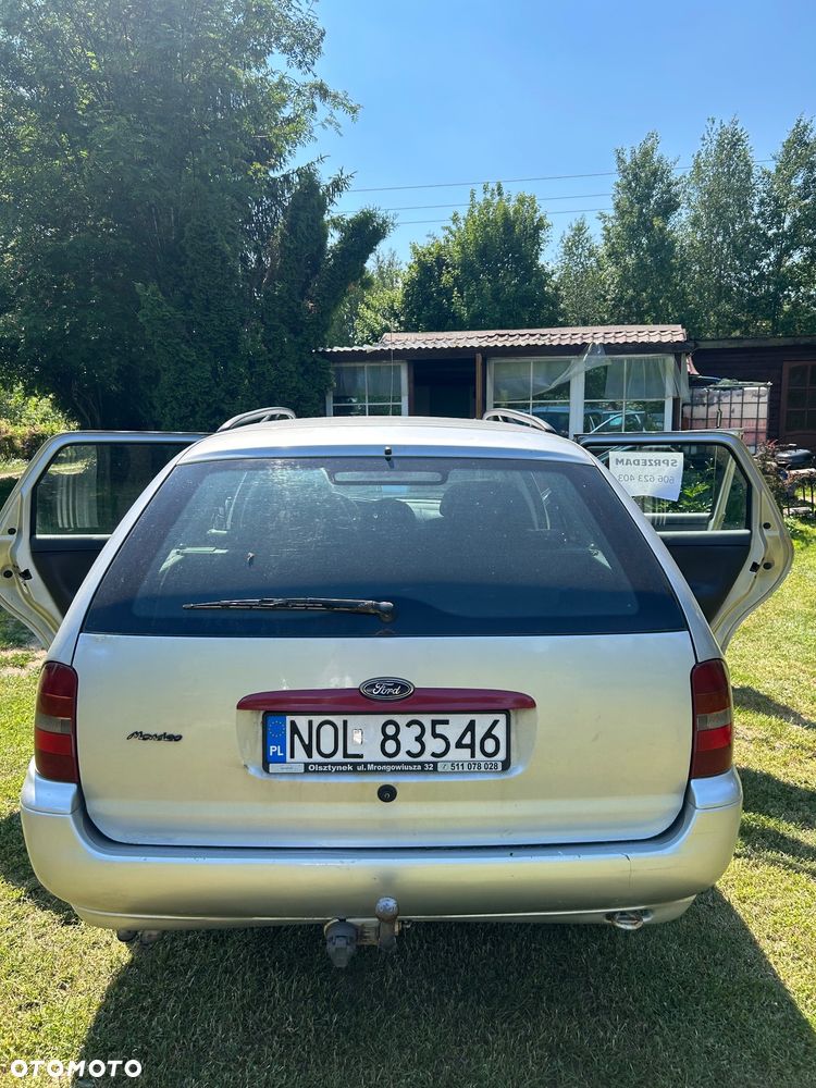 Ford Mondeo 1.8 TD GLX - 8