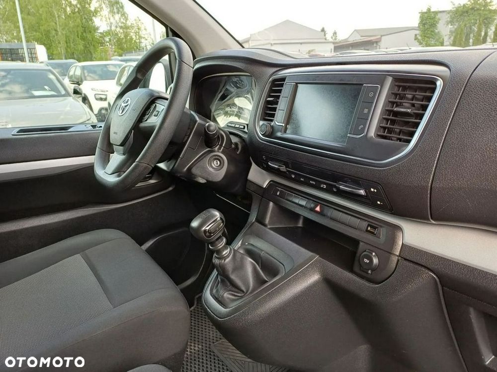 Toyota Proace Verso 2,0-l-D-4D L2 (8-Si.) Family - 12