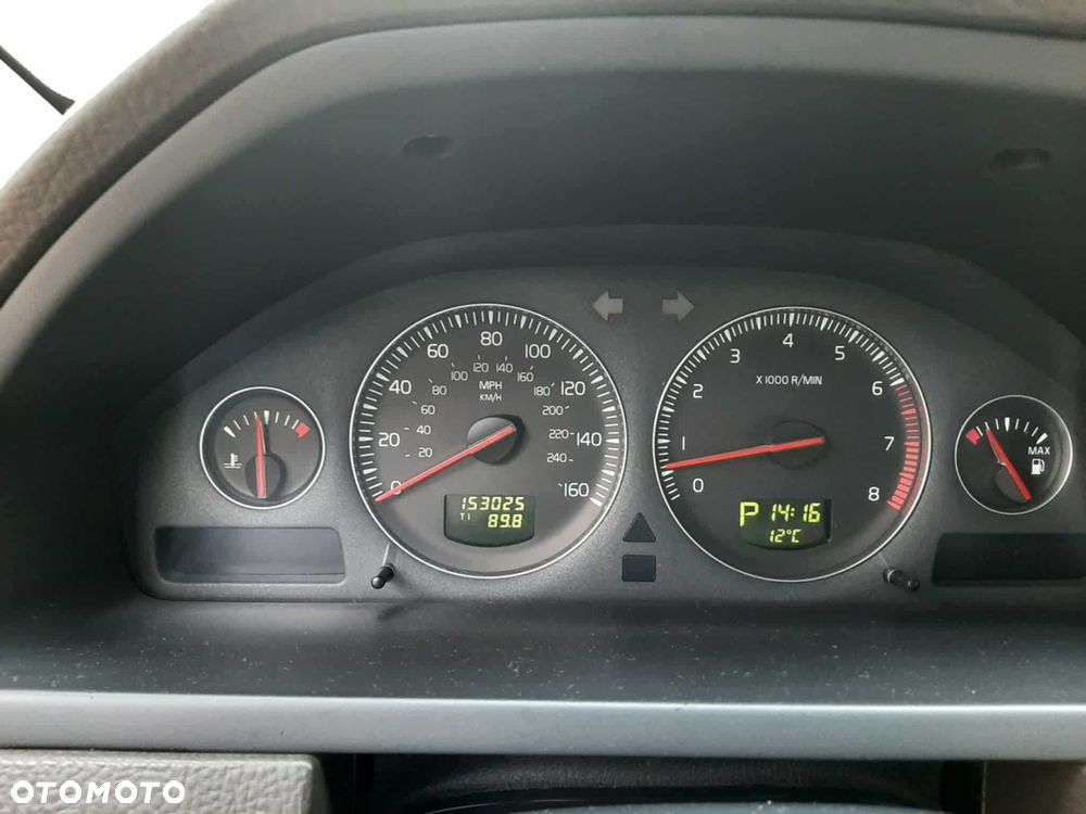 Volvo XC 90 - 6