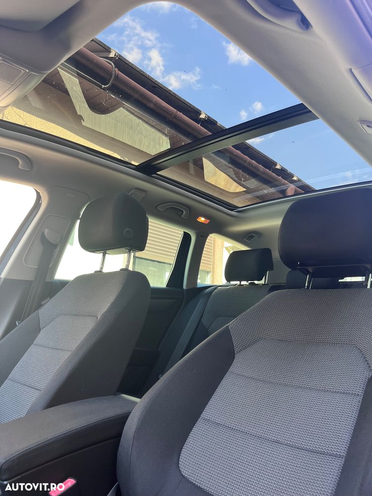 Volkswagen Passat - 10