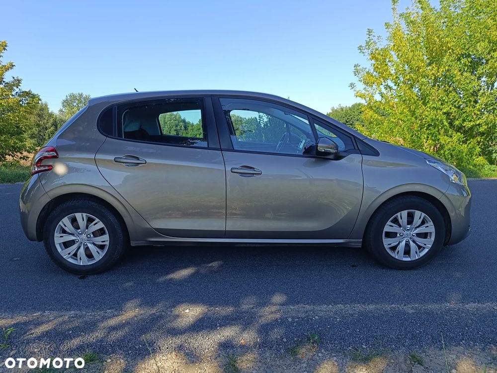 Peugeot 208 PureTech 82 Active - 5