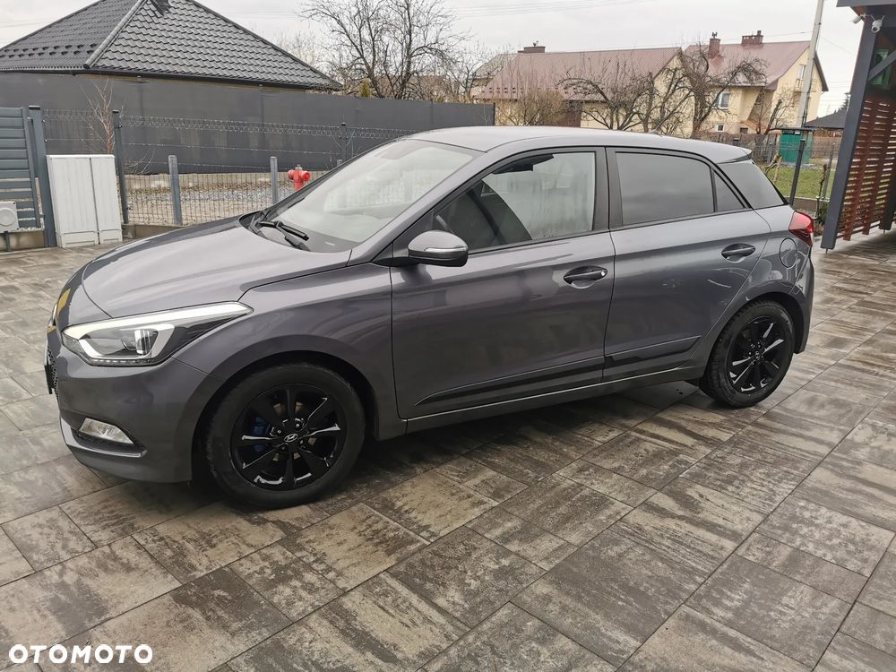 Hyundai i20 blue 1.2 YES Silver - 9