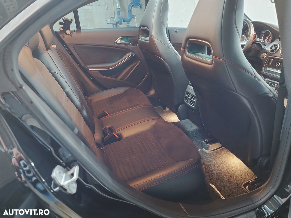 Mercedes-Benz CLA 220 - 33