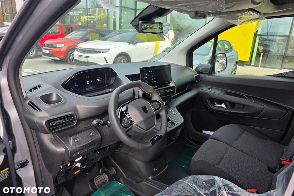 Peugeot Partner Van XL L2H1 EAT8 1.5 130KM - 10