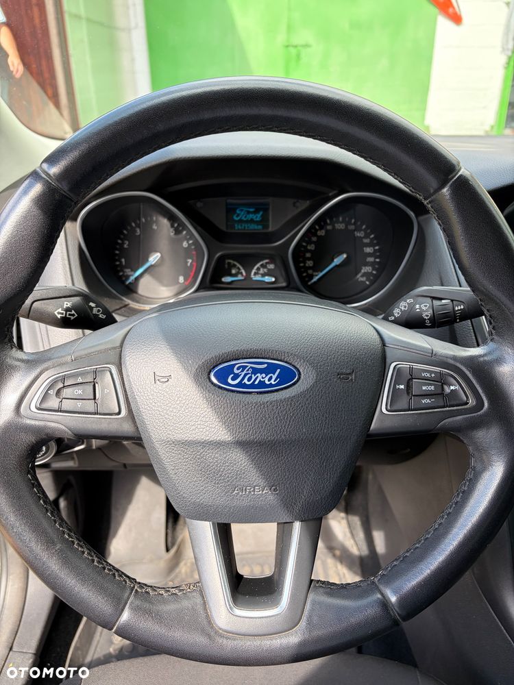 Ford Focus - 8