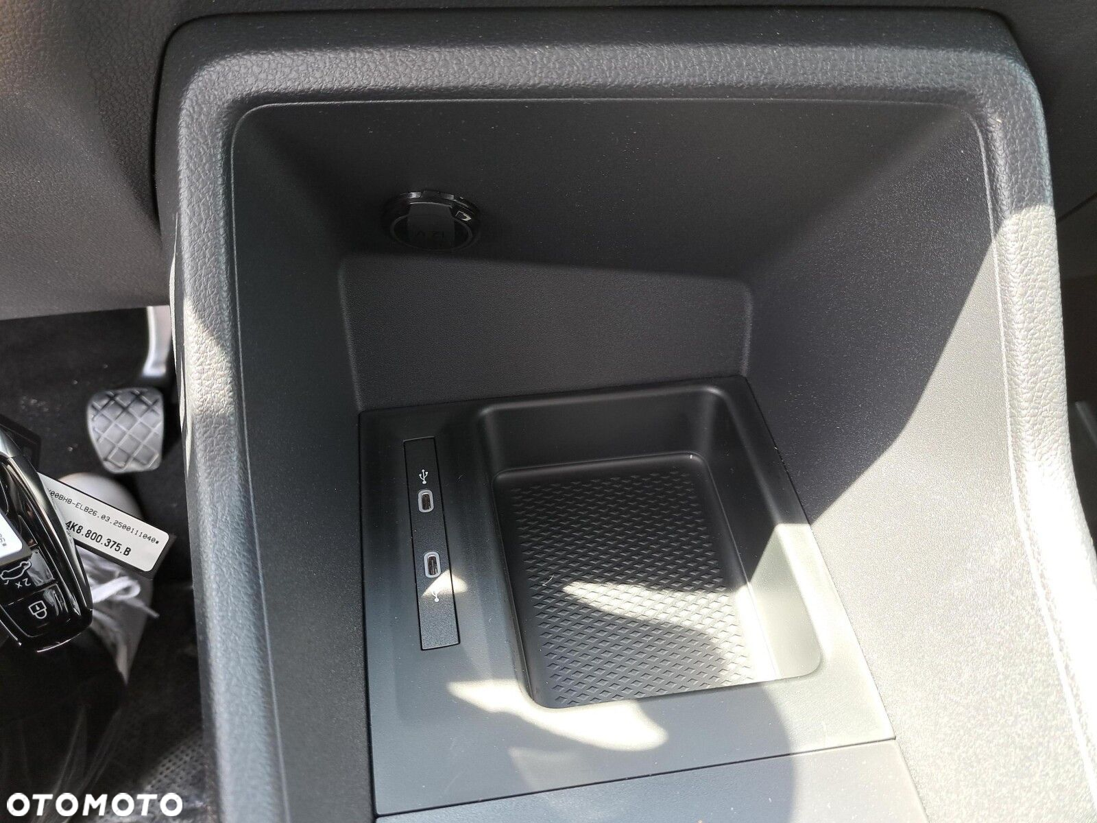 Volkswagen Caddy - 26
