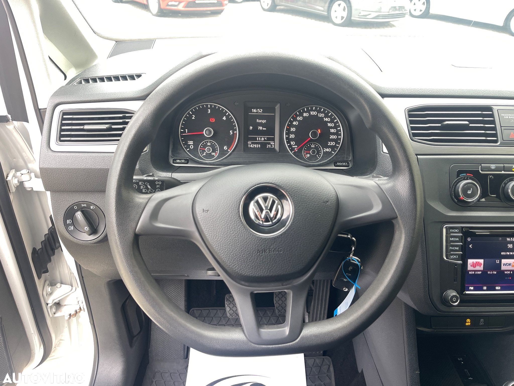 Volkswagen Caddy 2.0 TDI (7-Si.) Maxi Trendline - 37