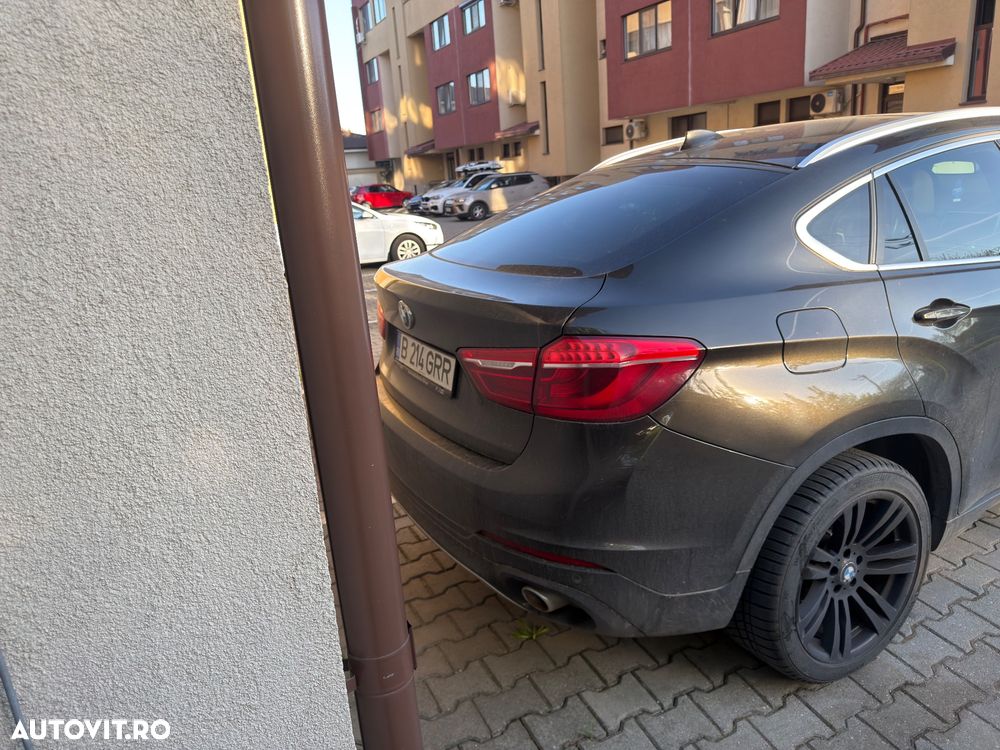 BMW X6 xDrive30d - 10