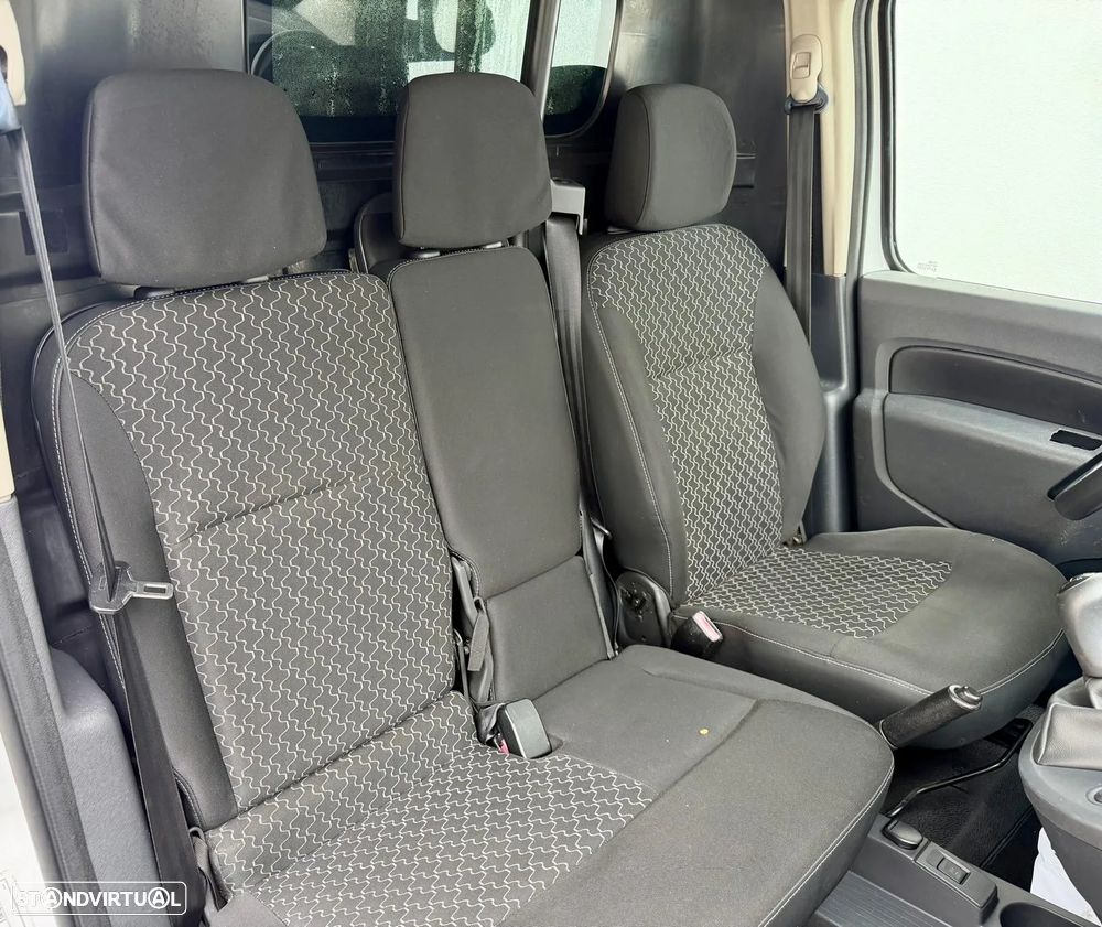 Renault kANGOO 1.5DCI LONGA ISOTÉRMICA 3l - 5