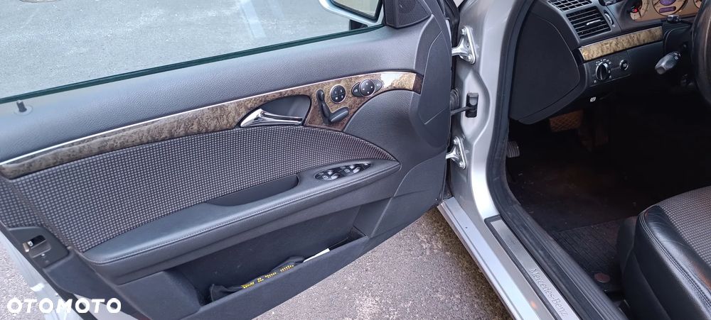 Mercedes-Benz Klasa E 200 Kompressor Automatik Avantgarde - 12