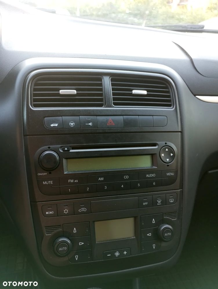 Fiat Grande Punto - 7