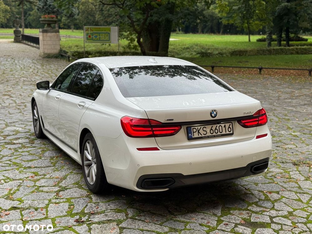BMW Seria 7 740d xDrive - 6