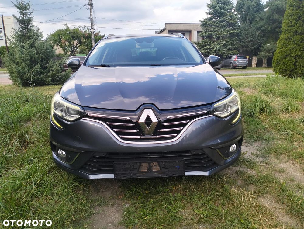 Renault Megane ENERGY TCe 130 BOSE EDITION - 3