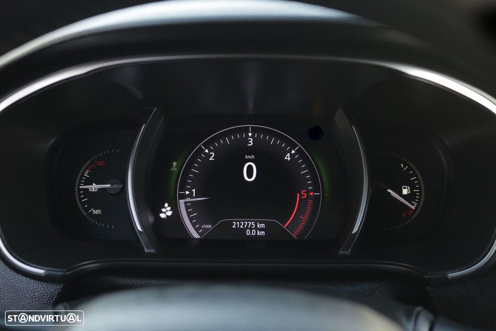 Renault Mégane 1.5 Blue dCi Limited - 33