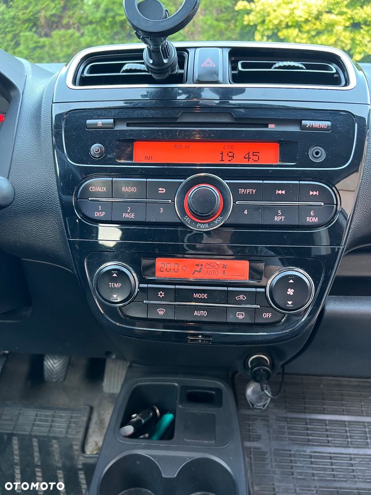 Mitsubishi Space Star 1.2 Intense - 12