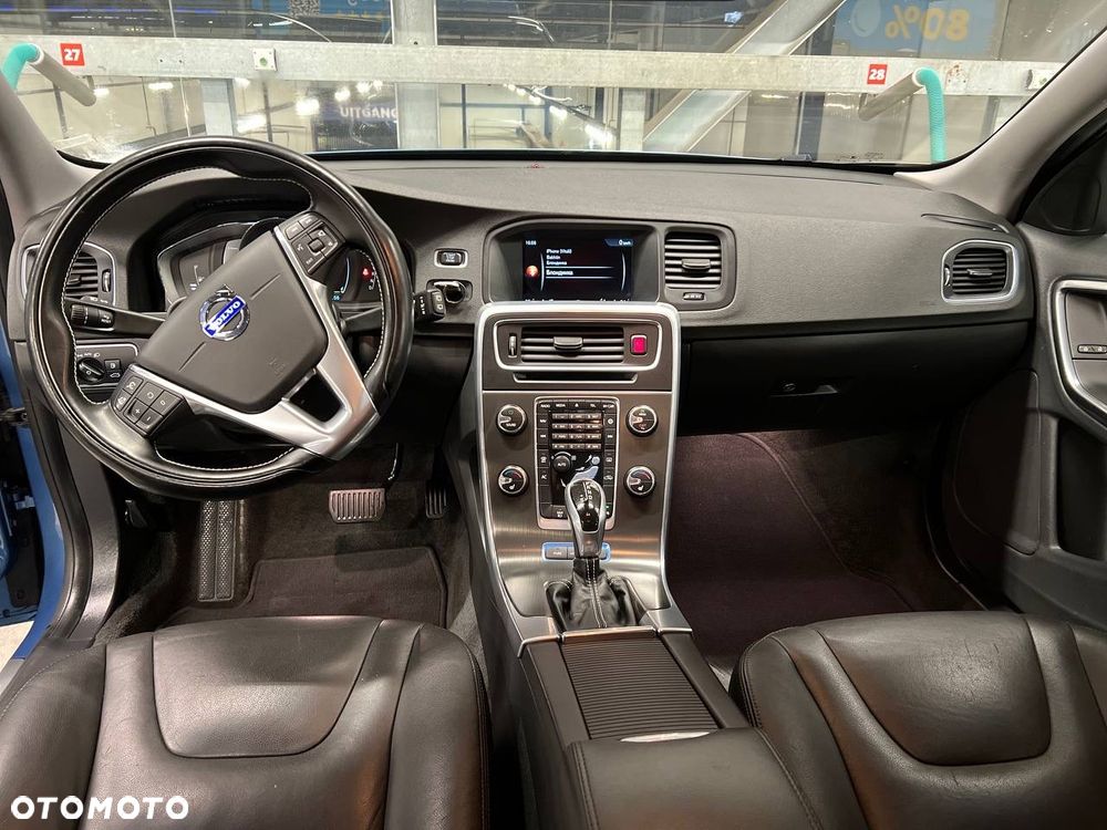 Volvo V60 - 14