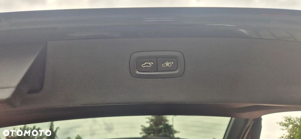 Volvo XC 90 D5 AWD Inscription 7os - 32