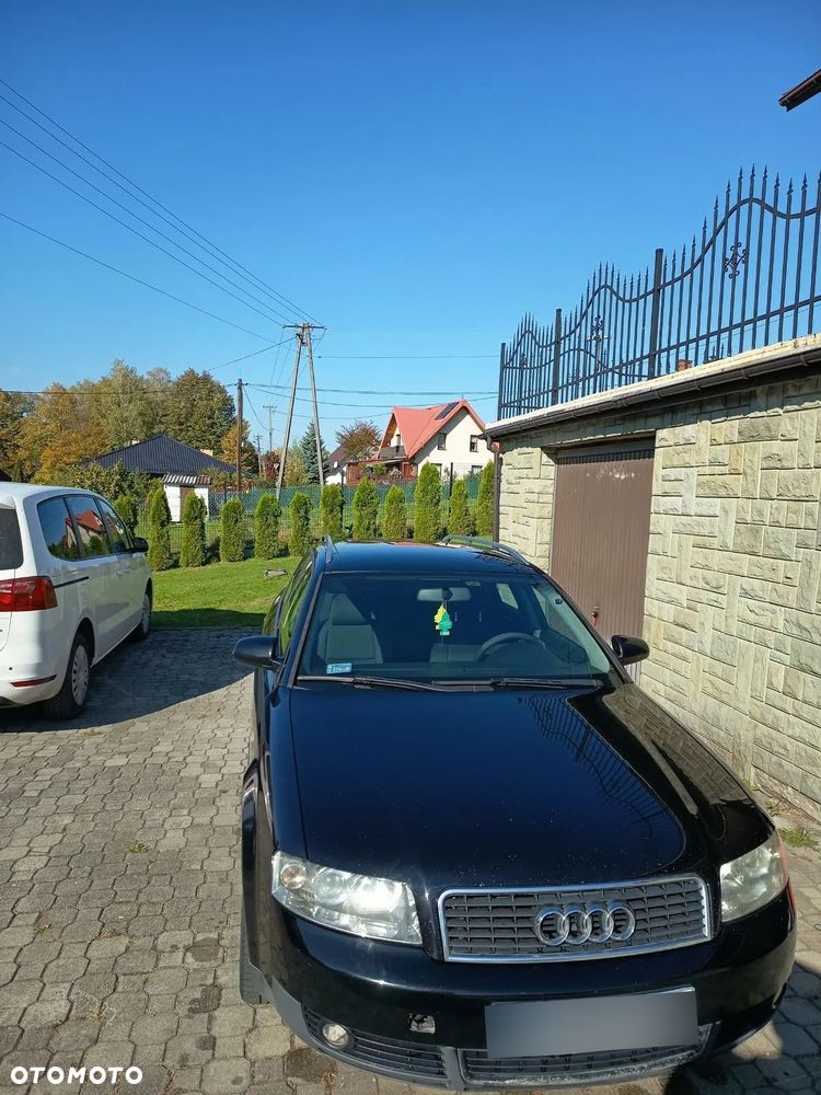 Audi A4 Avant 2001 photo 2