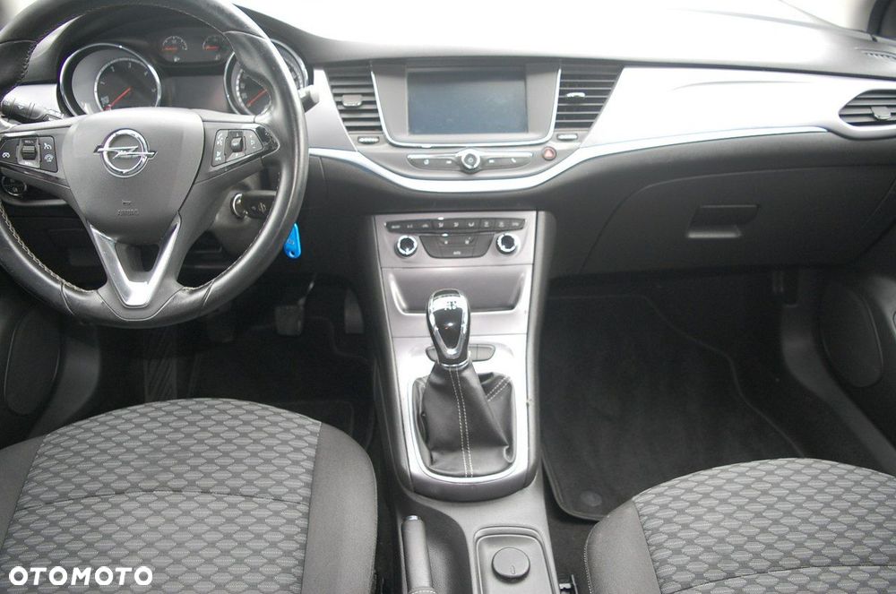 Opel Astra - 6
