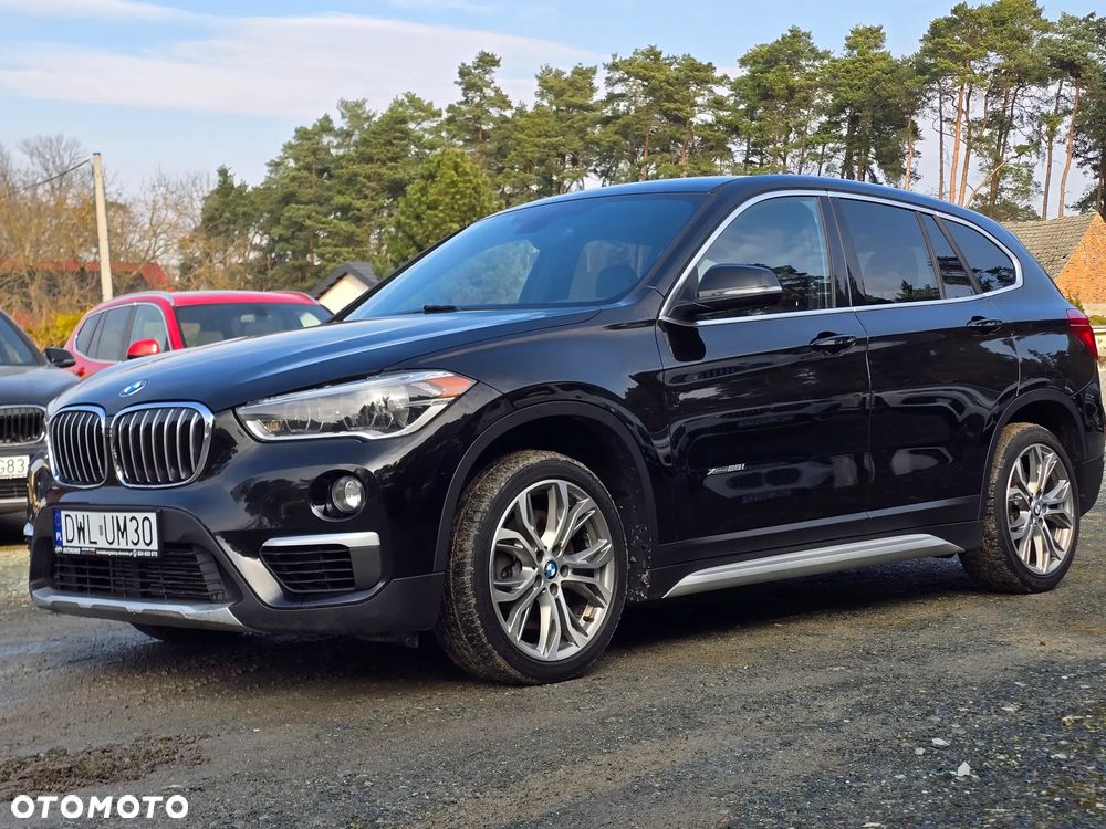 BMW X1 xDrive25i GPF xLine - 11