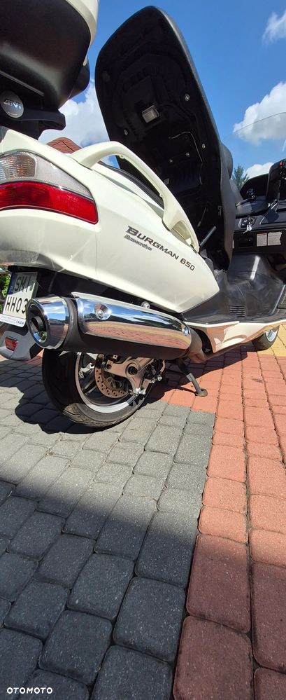 Suzuki Burgman - 12