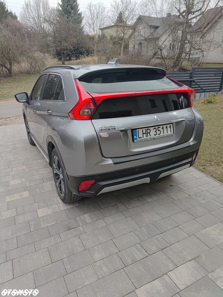 Mitsubishi Eclipse Cross - 6