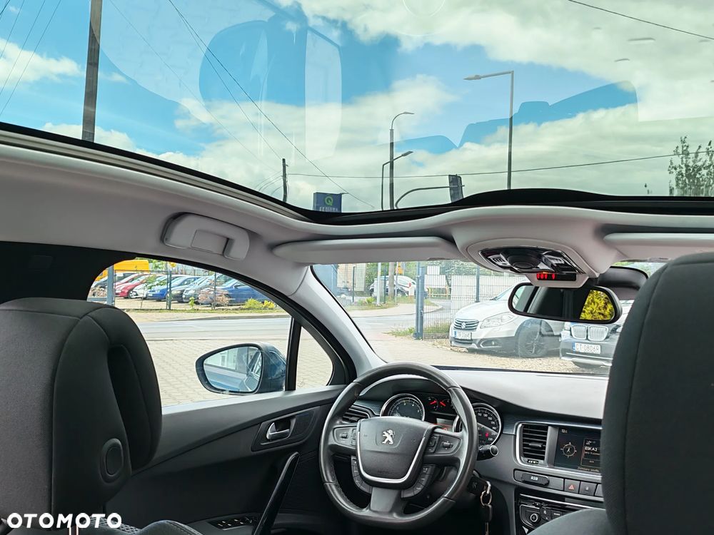 Peugeot 508 1.6 T Allure - 16