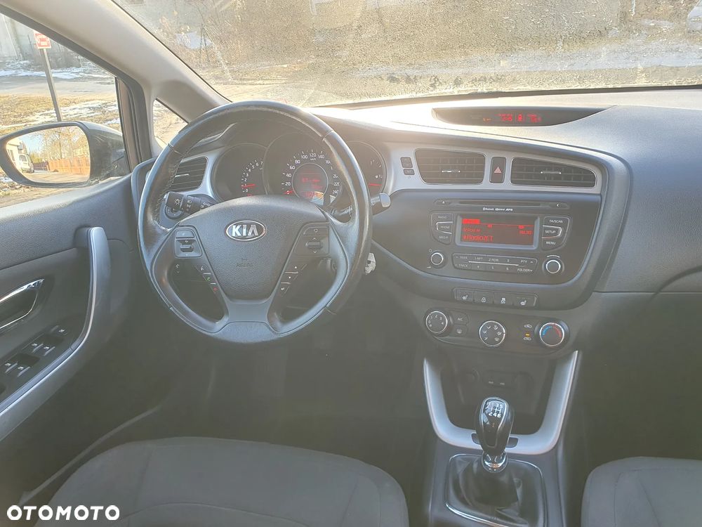 Kia Ceed 1.4 CVVT ISG Vision - 5