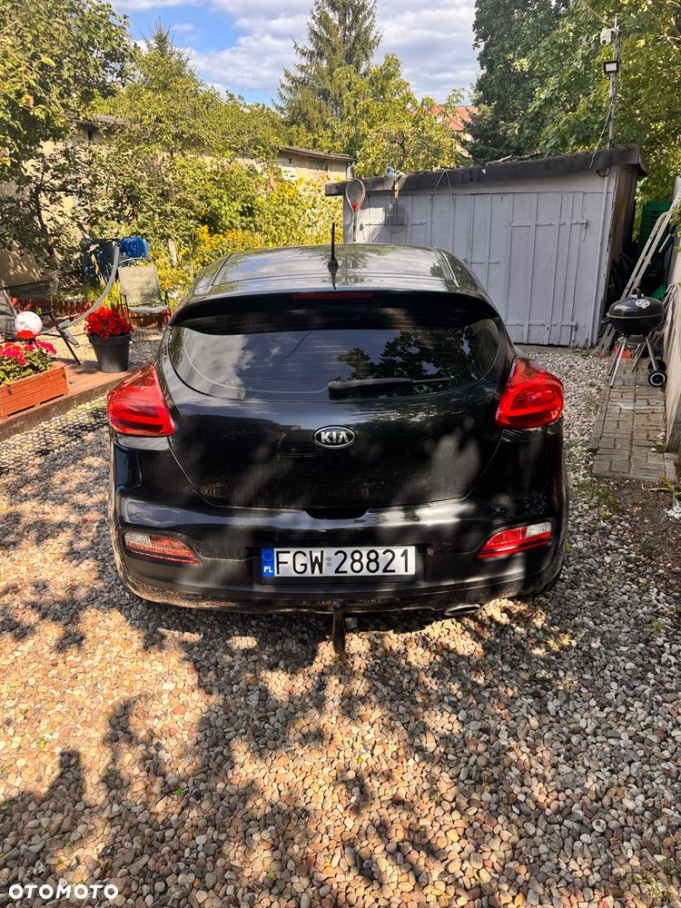Kia Ceed 1.6 CRDi L - 4