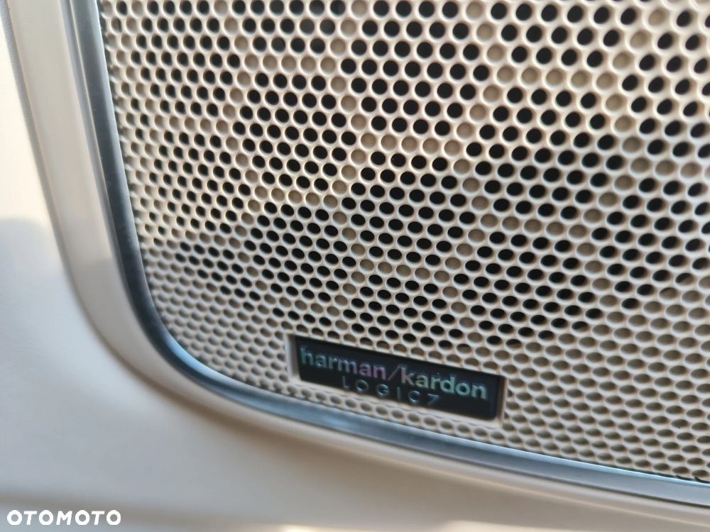 Land Rover Range Rover TDV8 Vogue - 12