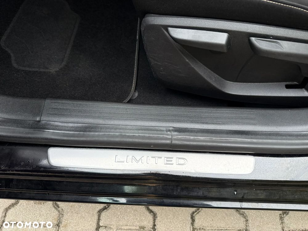 Renault Clio TCe 90 EVOLUTION - 19
