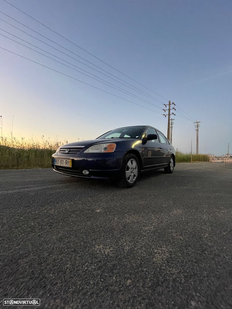 Honda Civic 1.6 ES - 1