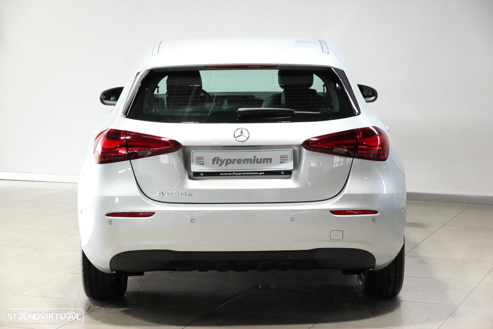Mercedes-Benz A 250 e Style Plus - 5