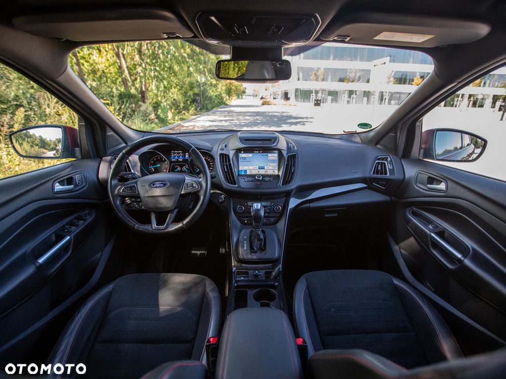 Ford Kuga 2.0 EcoBoost AWD ST-Line ASS - 29