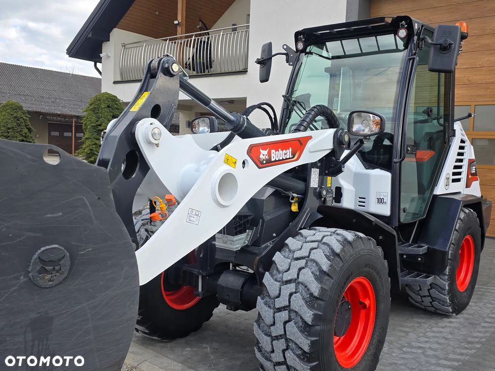 Bobcat Ładowarka kołowa Bobcat L 85 jak nowa sprowadzona z Niemiec zadbana łyżka widły serwisowana Cat kamera - 20