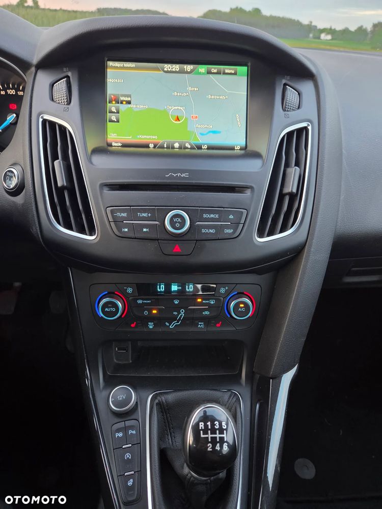 Ford Focus - 11