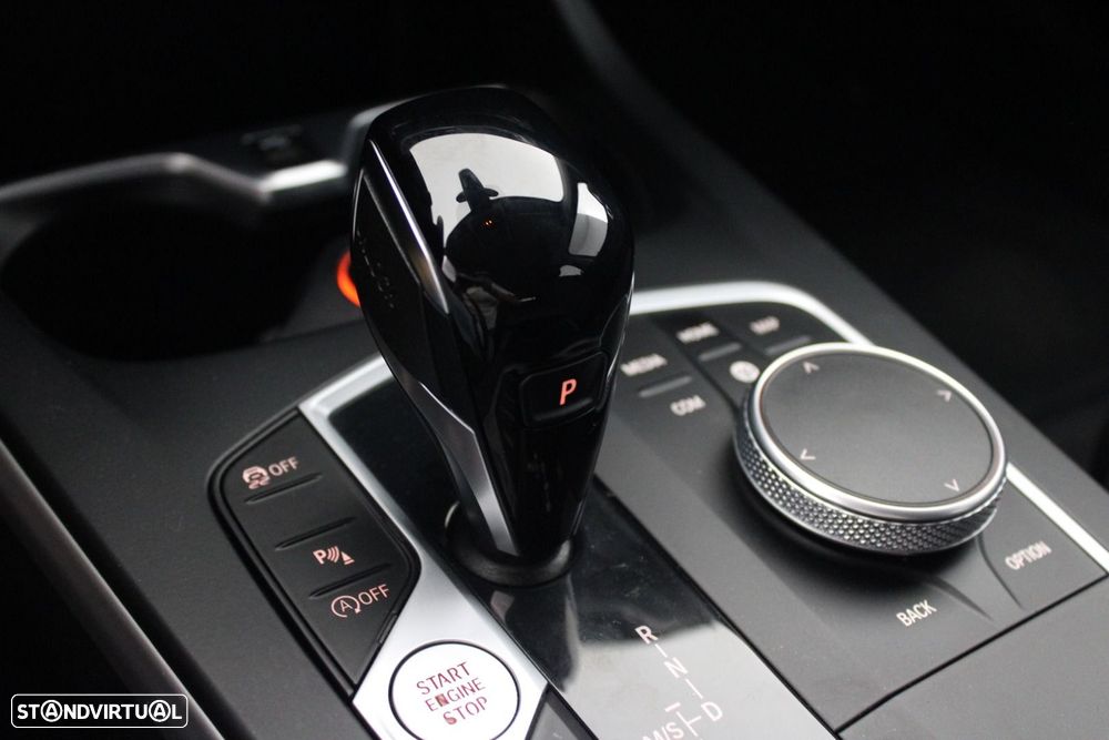 BMW 116 d Corporate Edition Auto - 24