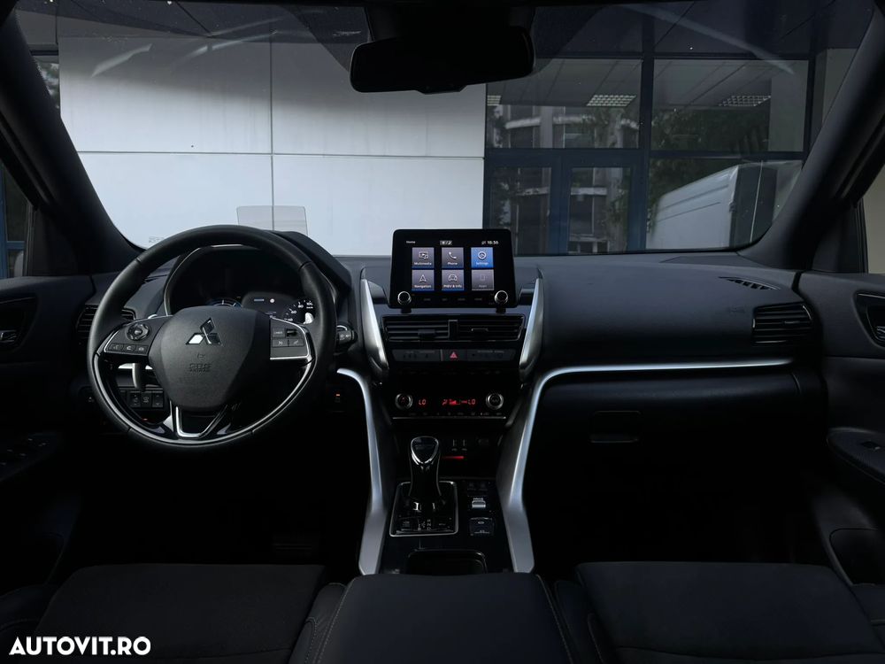 Mitsubishi Eclipse-Cross 4WD Plus Select - 17