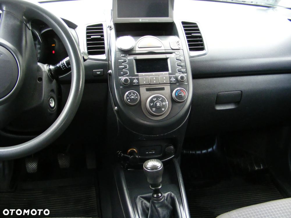 Kia Soul 1.6 CVVT - 7
