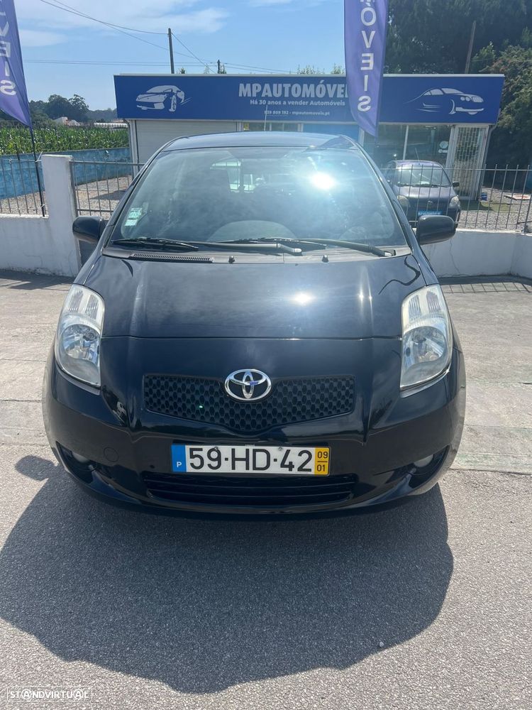 Toyota Yaris 1.4 D-4D AC - 3