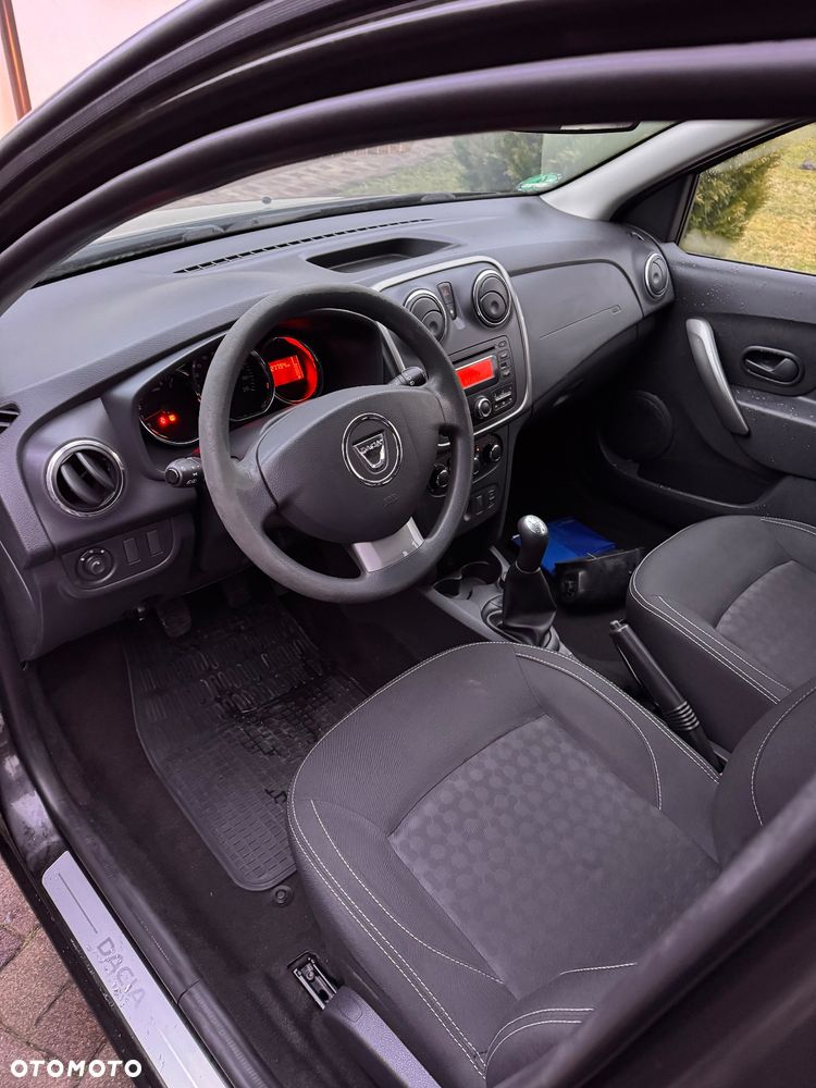 Dacia Logan 1.2 16V 75 Laureate - 6